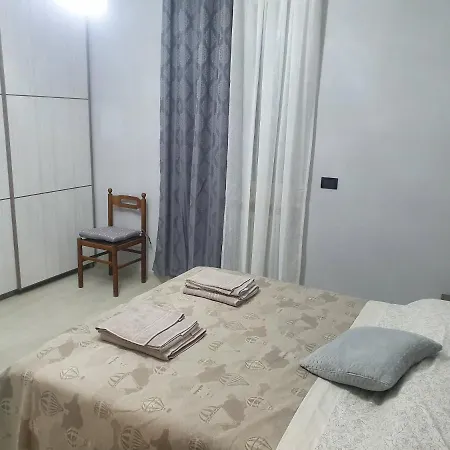 Alibi Home Guest house *